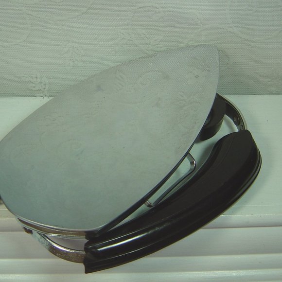 Vintage Knapp Monarch KM Gad-A-Bout travel iron-folding handle - Picture 4 of 6